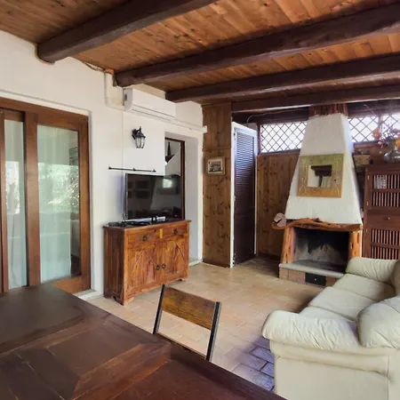 Vakantiehuis Degli Ulivi With Garden Porto San Paolo *